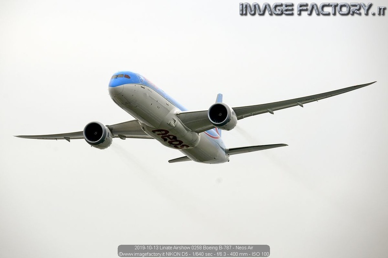 2019-10-13 Linate Airshow 0258 Boeing B-787 - Neos Air.jpg